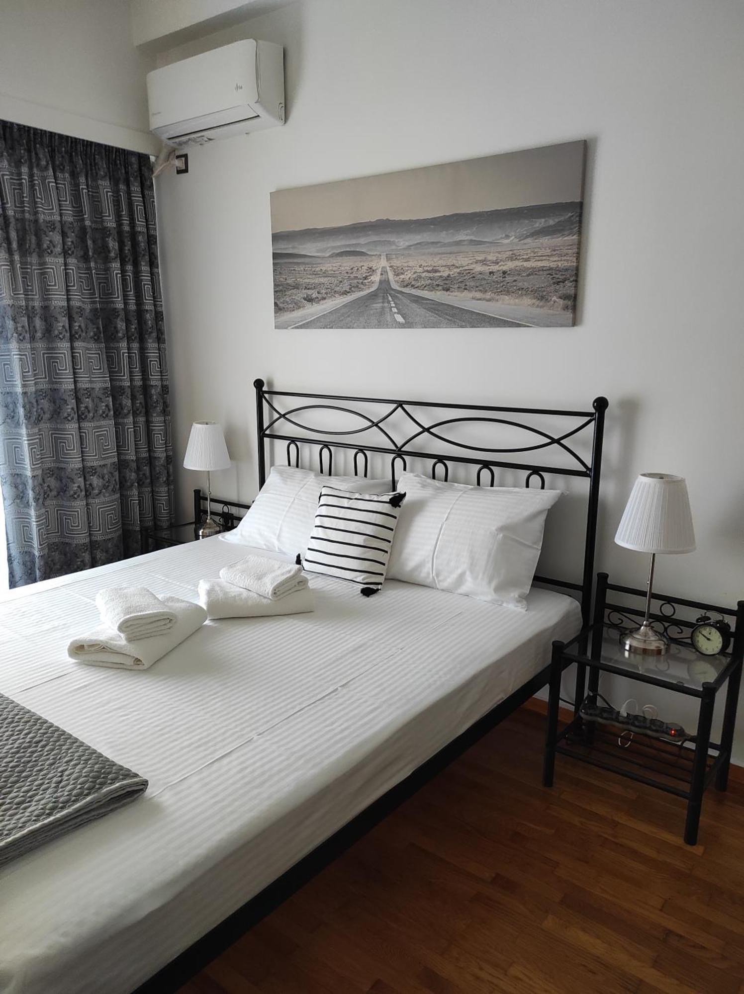 Apartment Cosy On Dragon Street Athens